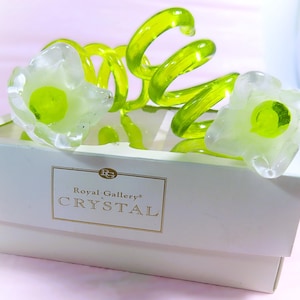 Crystal Napkin Ring Holders, New in Original Boxe, Elegant Royal Gallery Crystal Set of 2 Trumpet Flower Napkin Ring Holders, Home Gift