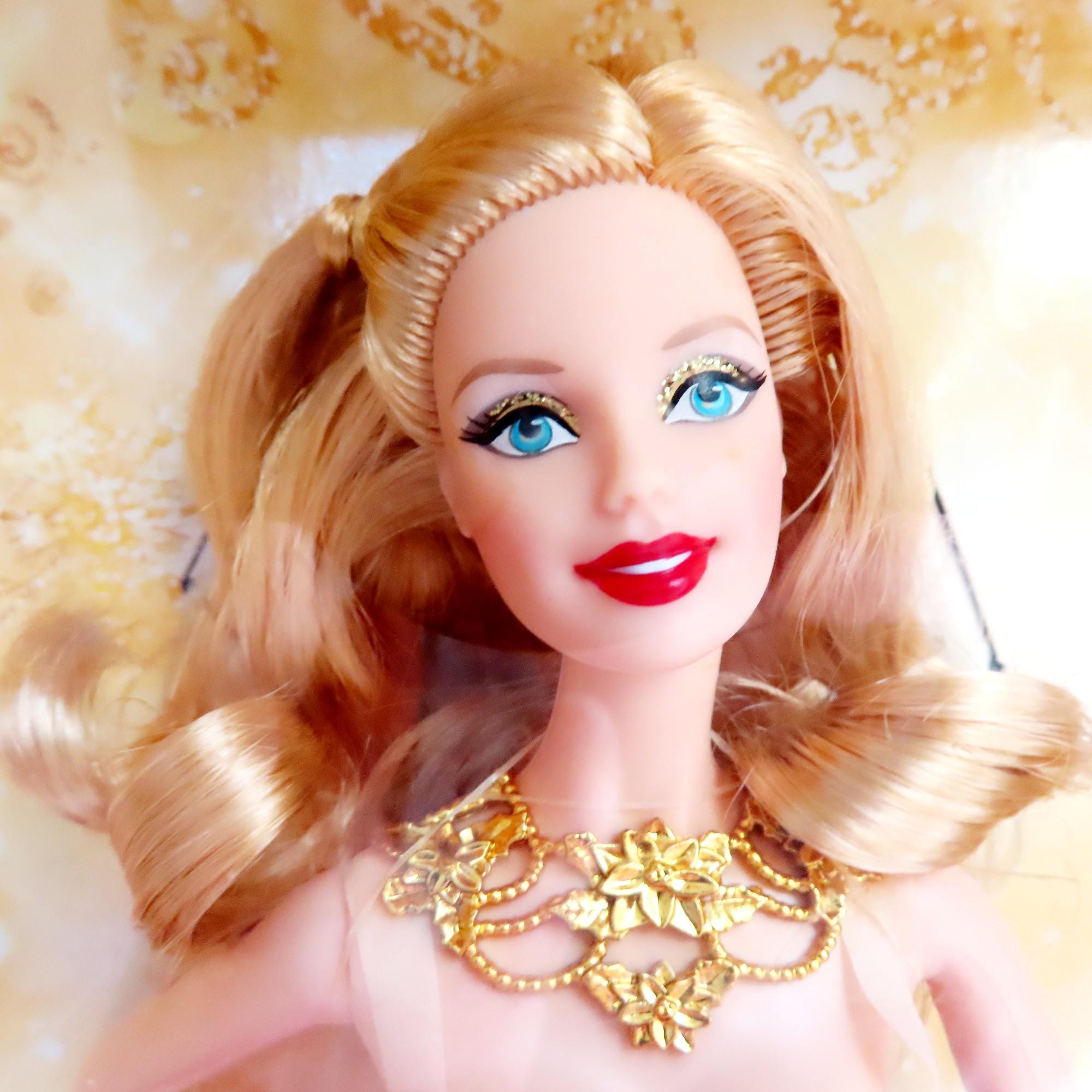 NRFB Barbie NOEL HOLIDAY 2024 Signature blonde Collector Collection HRM65