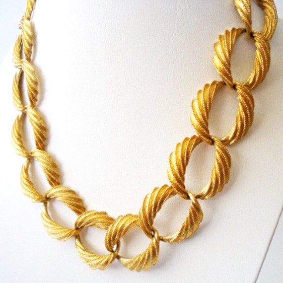 NAPIER Brushed Gold Chain Necklace, Vintage Napie… - image 1