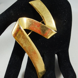 Vintage Monet Abstract Gold Pin, Monet Gold 1970&#39;s Pin, Abstract Initial Z Gold Pin, Monet Abstract Initial N Gold Pin, Monet Initial Pin