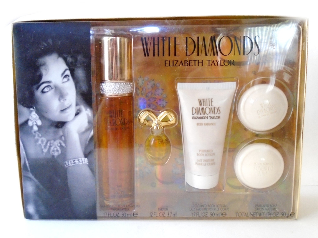 White Diamonds by Elizabeth Taylor, 4 Piece Gift Set for Women with 3.4 oz