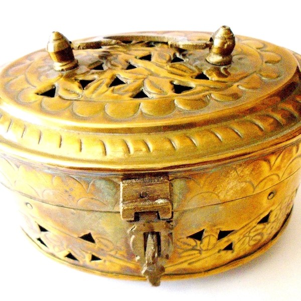 Vintage Brass Oval Cricket Hinged Box, 70's Large Handled Brass Incense Burner Footed Box, Vintage 60s 70s Brass Cricket Box