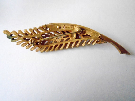 TRIFARI Gold Floral Leaf Brooch, 60's Gold Leaf a… - image 3