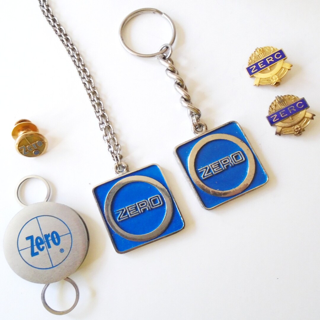 Zero Manufacturing Logo Key Holder, 1970s Zero Mfg Logo Pendant and
