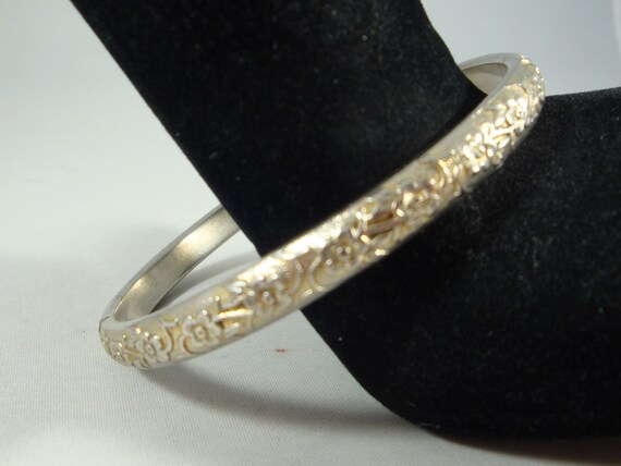 WHITING and DAVIS Silver Floral Bangle, Vintage S… - image 4