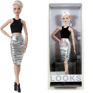 Barbie Signature Fully Posable Barbie Looks Doll (Original, Blonde Pixie  Cut) 