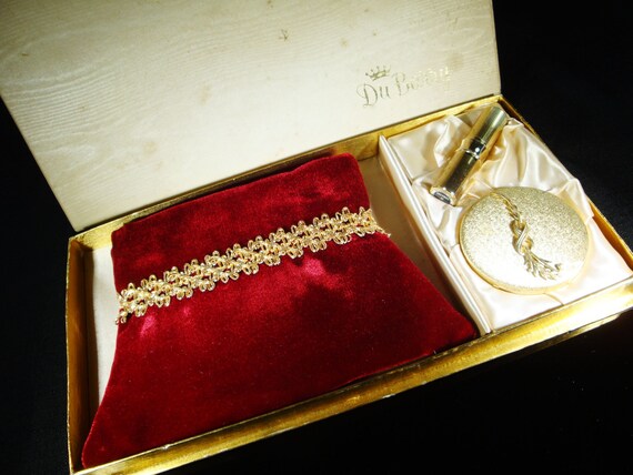 DuBarry Cloudsilk 60's Compact Set, Mirrored Compa