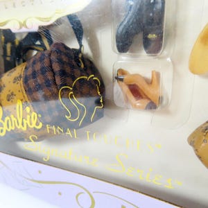 Barbie BMR Signature Series Set Accessori Final Touches - 7 Pezzi Limited Edition Con Monogramma - 2