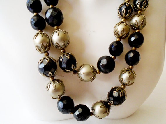 Vintage Black and Silver Two Strand Necklace, Qua… - image 3