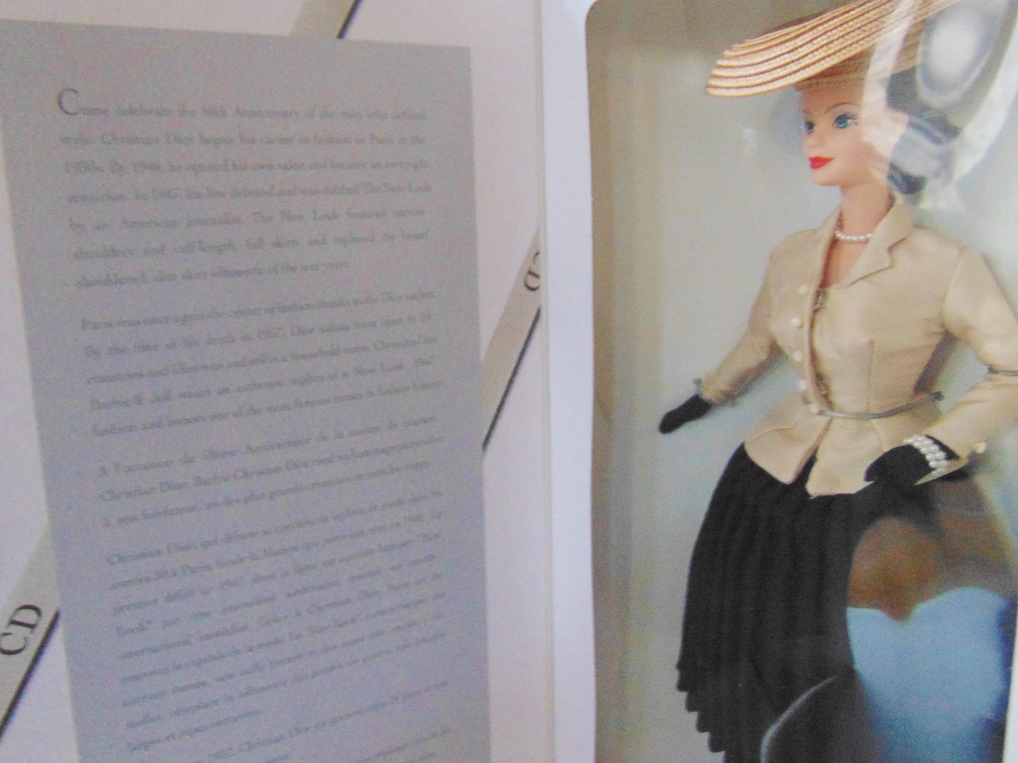 Christian Dior NEW LOOK 1947 Barbie Doll 1996 NRFB, Limited 