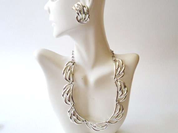 CLAUDETTE Rhodium Plated Necklace Bracelet and Cl… - image 3