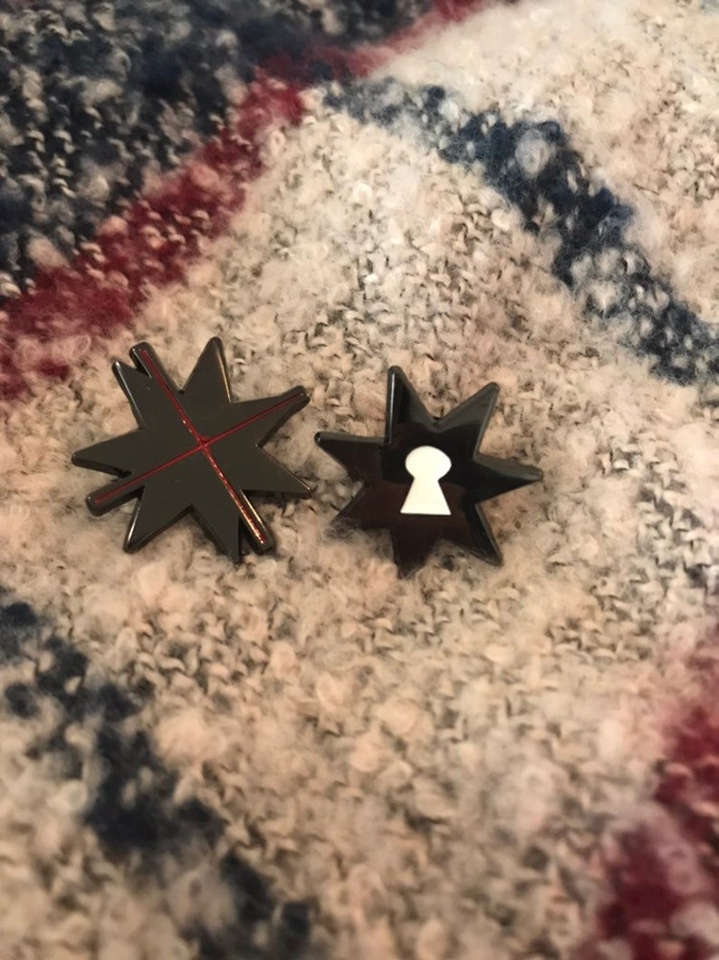 Hedge Witches Stars Lapel Pin image 3