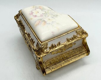 piano ring box