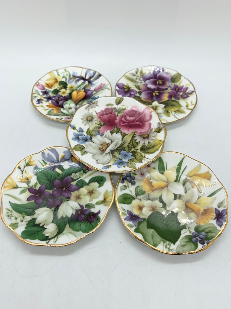 Five English Bone China Miniature Plates Floral Bouquets Etsy Canada