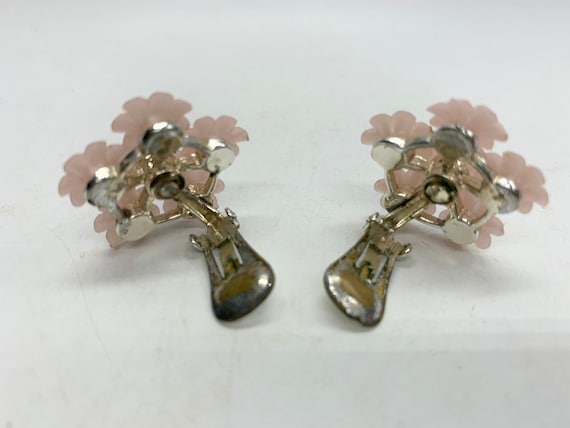 Coro - Pink Flower Earrings - Clip-on earrings - … - image 8