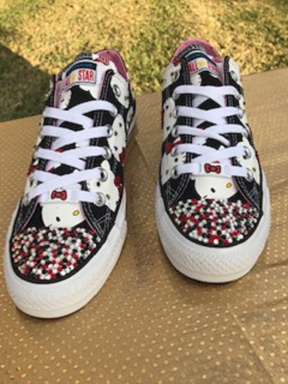 converse chuck taylor all star lo hello kitty