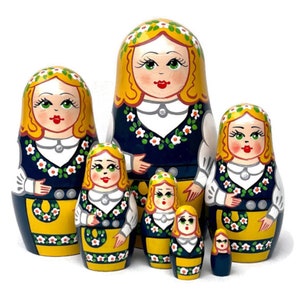 Handmade Sweden Nesting Dolls: Traditional Costume, Montessori Toy