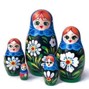 Handmade Nesting Dolls: Chamomile Flower Wooden Toy, Montessori Stacking Set