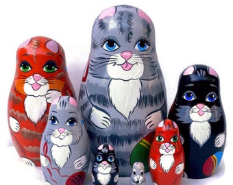 Handmade Cat Nesting Dolls: Whimsical Hand-Painted Matryoshka Set