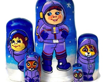 Space Nesting Dolls, Astronaut in Space Costume, Astronaut Animals, Creative Stacking Toy for Toddler, Gift Idea for Boys, Imaginative Play