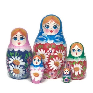 Rainbow nesting dolls for kids, traditional Russian dolls, chamomile flowers, handmade wooden toy, home decor, Christmas stockings