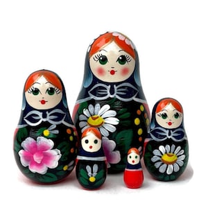 Handmade Babushka Nesting Dolls: Montessori Wooden Toy Set