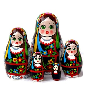 Ukraine nesting dolls for kids, Ukrainian traditional costume, Ukraine heritage gift idea, Handmade wooden toy, Christmas stocking stuffers