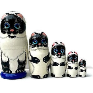 Cats Nesting dolls handmade wooden toy Developing skills toy Blue eyes siamese gifts Cat lovers gift Cat basket Unique toy image 2