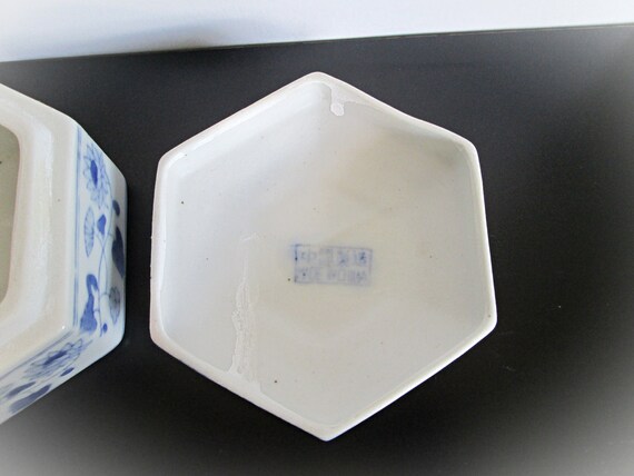 Vintage Chinese Porcelain Lotus Trinket Box - image 5