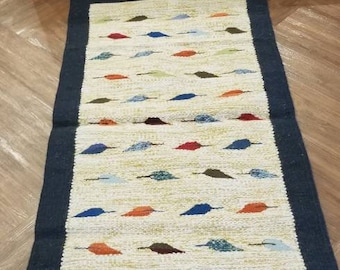Alfombra de lana tejida a mano: diseño de hojas de colores, kilim egipcio (1,7 x 0,7 m)