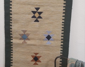 Alfombra de lana egipcia hecha a mano, diseño tribal (55 x 27 pulgadas)