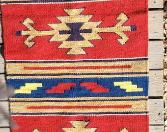 Tapiz Kilim de lana egipcia tejido a mano: diseño vintage colorido