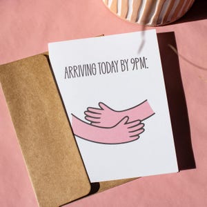Knuffel bij aankomst om 21.00 uur | Leuk, esthetisch Moederdag, jubileumcadeau