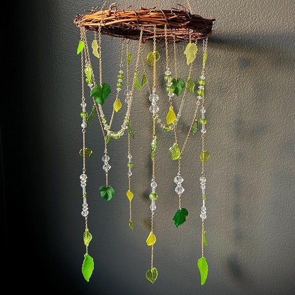 Cottage Core Leaf Sun Catcher Round