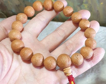 Free Delivery Nepal Vajra Bodhi Bracelet Blasting Double Dragon Pattern Beads Eight Petals Original Seeds Yellow Leather Tibetan bracelet