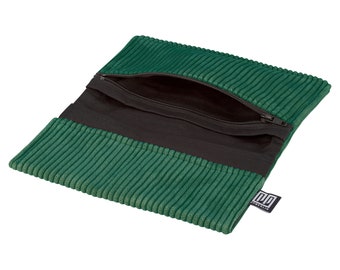 Tobacco bag, corduroy green vegan hand-sewn in Berlin for women and men, unisex tobacco pouch