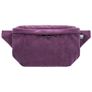 Bauchtasche Cord Lila (Aubergine), Groß (3 Fächer), Crossbody Gürteltasche Damen Herren, vegan, fair, made in Germany (Berlin)