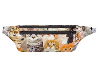 Bum bag with cat motif, flat hip bag for men and women, vegan belt bag, hip bag with cute cats, crossbody bag with 2 compartments