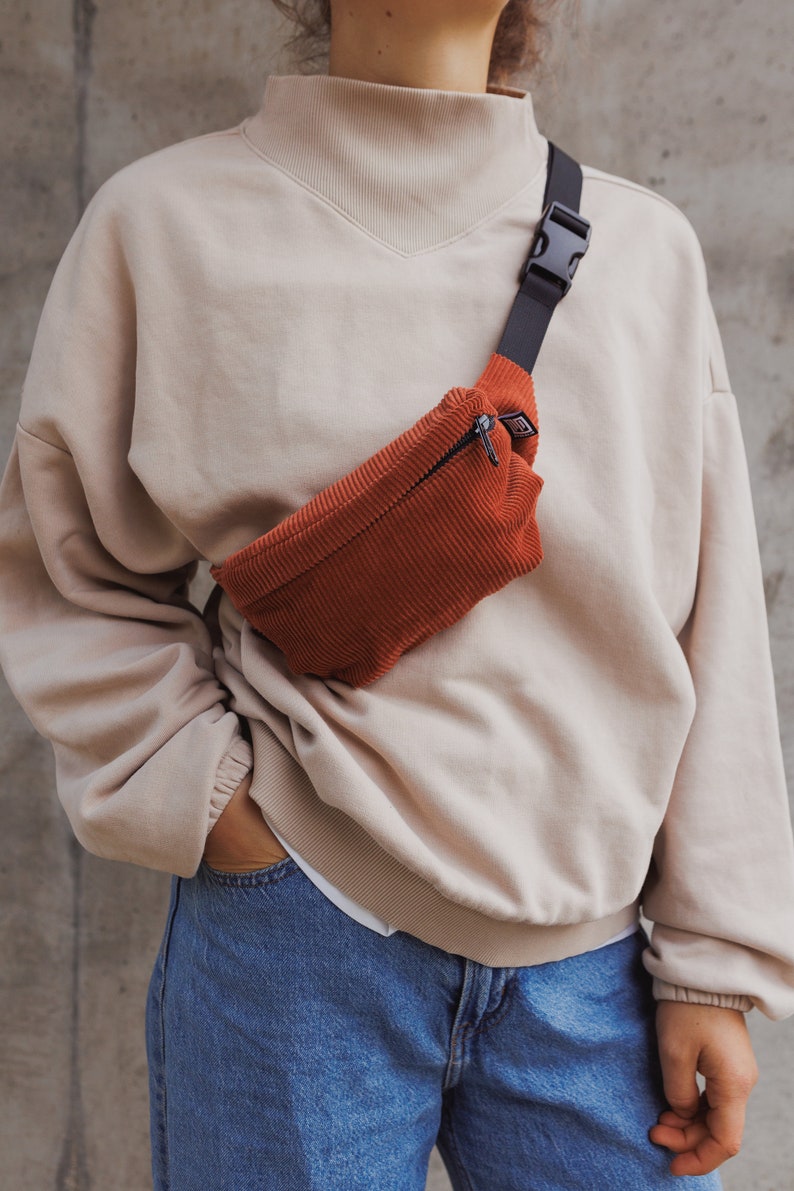 Small square corduroy bum bag, women's & men's corduroy hip bag, mini belt bag with one compartment, small square fannypack, small square hipbag image 1