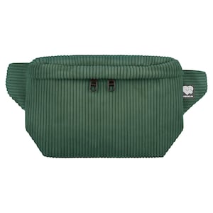 Sac banane en velours côtelé vert (3 compartiments) – sac banane carré, sac à bandoulière pour femmes et hommes, végétalien et fabriqué équitablement en Allemagne (Berlin)