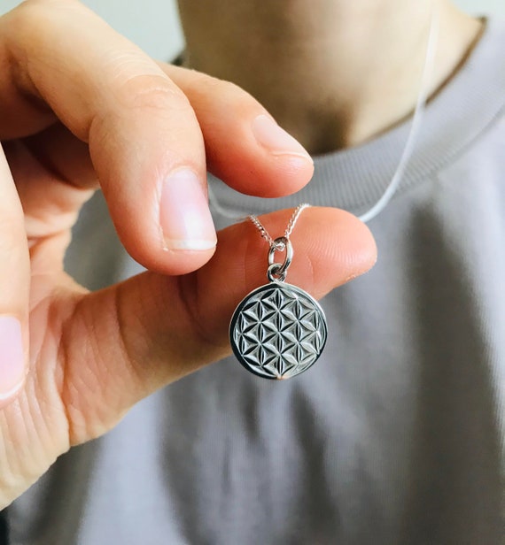 925 Sterling Silver Inscribed Design 
