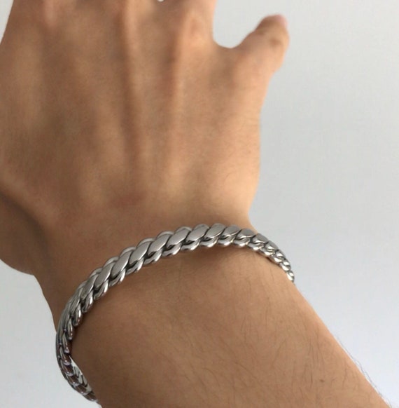 Plain Classic Bracelet