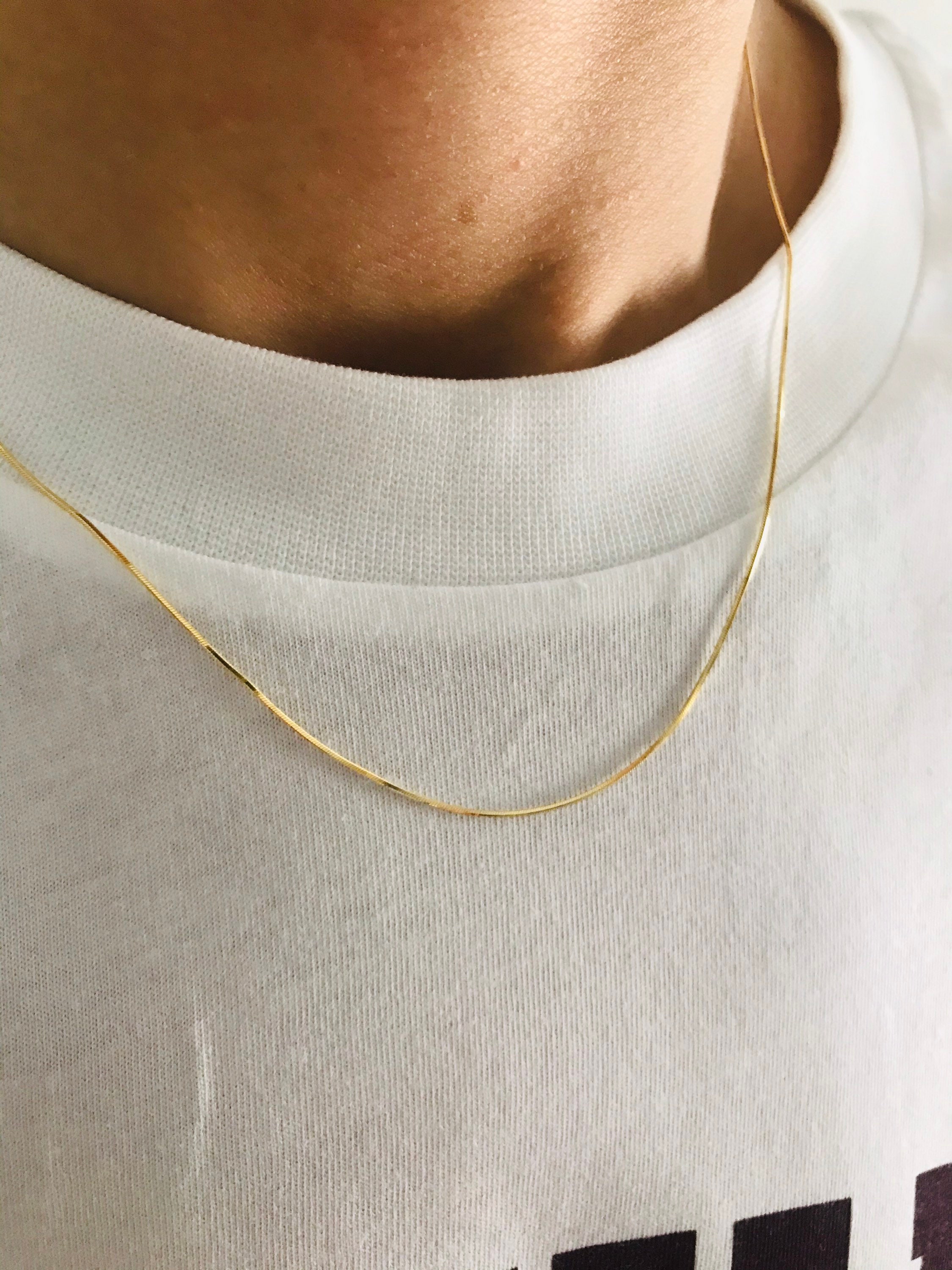Mens gold store necklace thin