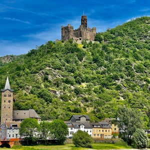 Maus Castle, German castle, Rhine River, Germany