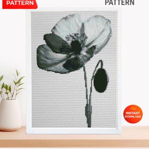 Patrón de punto de cruz de amapola negra (PDF), gráfico minimalista de bordado de flores botánicas, diseño de bastidor redondo floral monocromático, descarga instantánea en PDF.