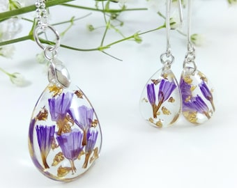 Resin jewelry set Real flower jewelry set Bridesmaid proposal Terrarium jewelry Resin pendant necklace for woman Anniversary gift for wife