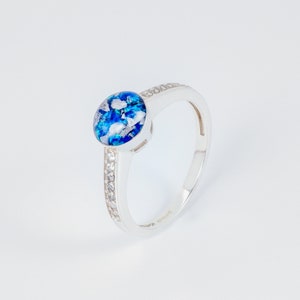 Ladies memorial ashes ring, Sterling silver cremate ring, Pet loss jewellery, Ring with ashes and opal, Blue cremation ashes ring