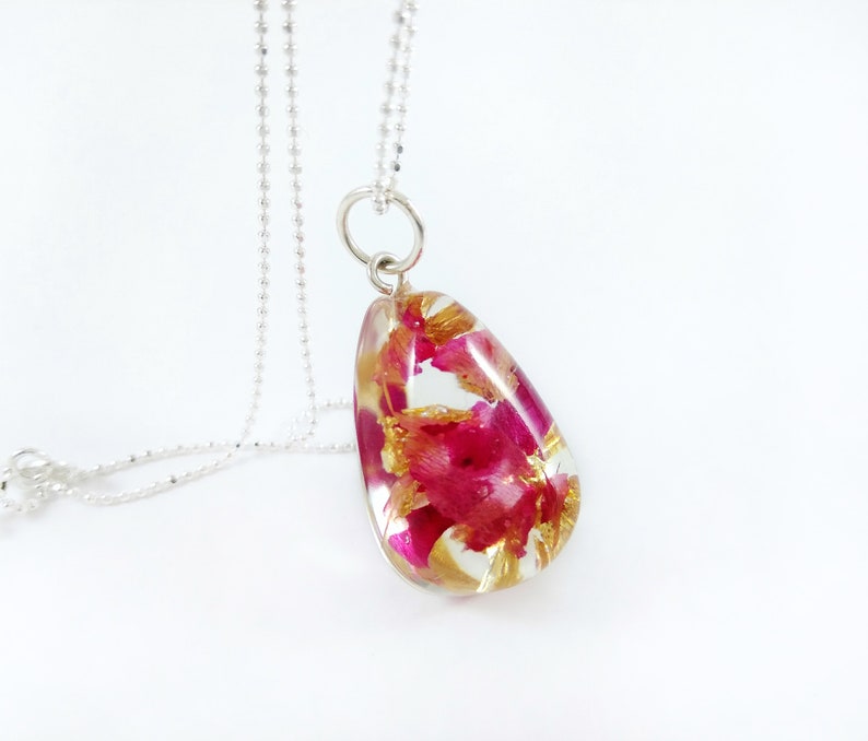 Rose petals pendant Resin necklace Real flower necklace Pressed flower jewelry Real rose necklace Botanical jewelry Flower girl Gift for her image 3