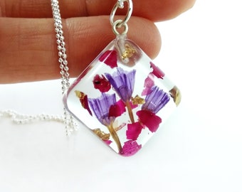 Lila Harz Halskette für Frauen Geschenke echte Blume Anhänger Natur-Liebhaber-Geschenk für ihre Silber Harz Schmuck Floral Halskette Lavendel Halskette