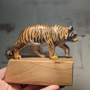 Tiger sculpture, wooden tiger figure, tiger gift, animal collection, unique carvings, wooden animal, walking tiger